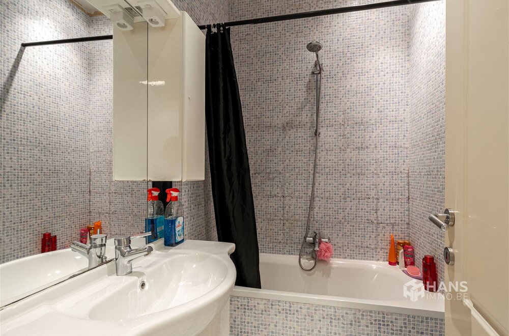 energiezuinig-appartement-59-m-met-1-slaapkamer-in-antwerpen-2060-007.jpg