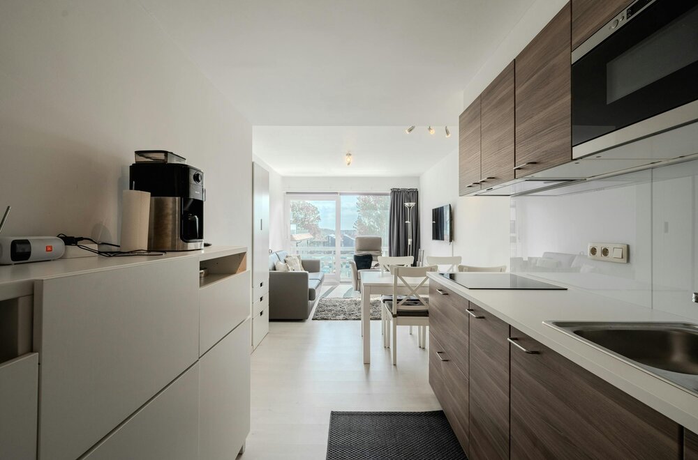 gerenoveerd-appartement-met-1-slaapkamer-vlakbij-de-zeedijk-006.jpg