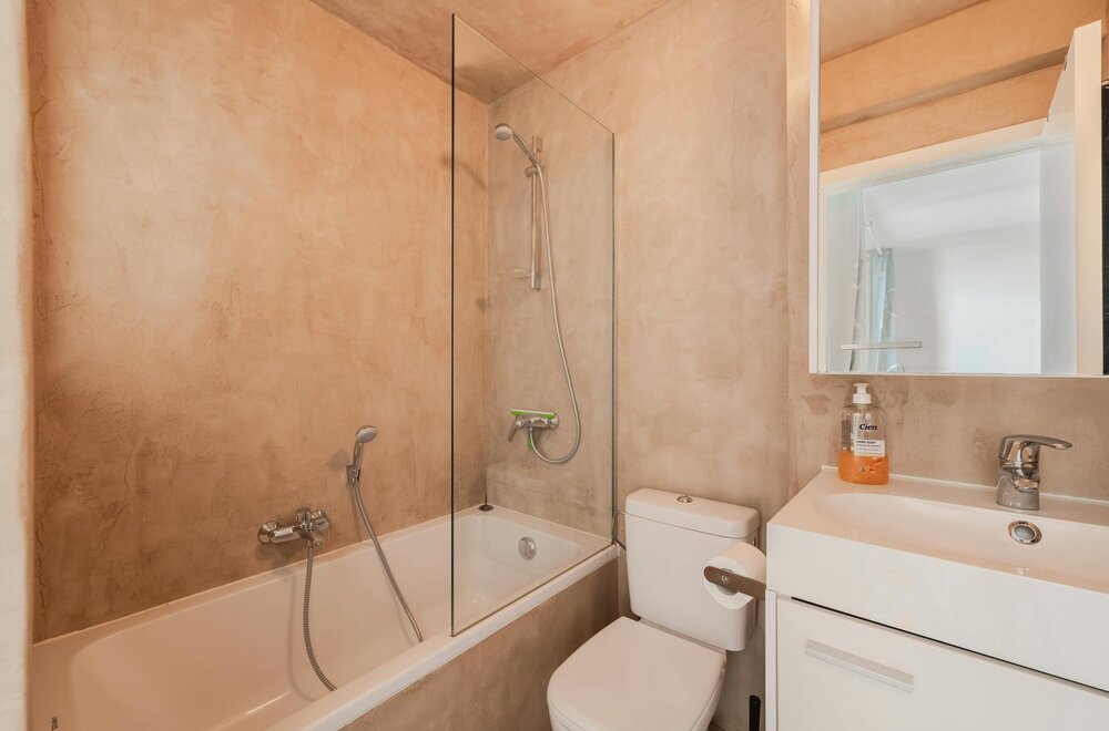 gerenoveerd-appartement-met-1-slaapkamer-vlakbij-de-zeedijk-013.jpg