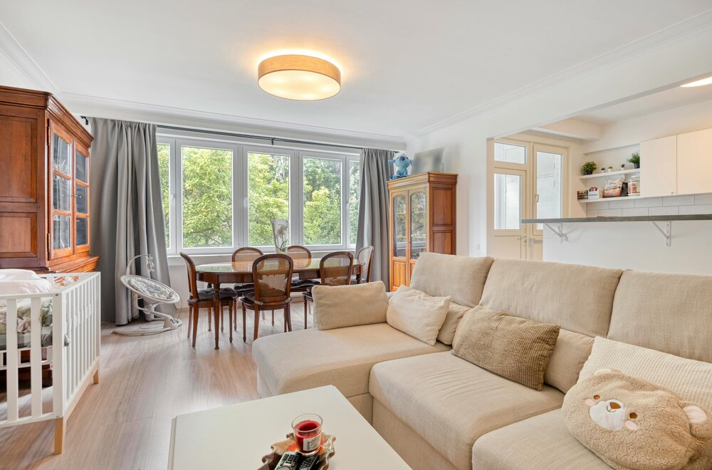 instapklaar-appartement-met-2-kamers-en-garage-in-strombeek002.jpg