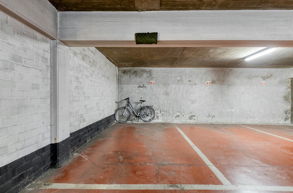 instapklaar-appartement-op-13de-verdieping-te-borgerhout-014.jpg