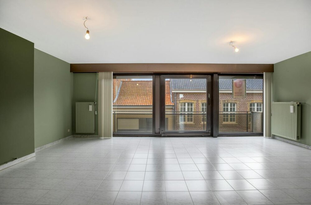 instapklaar-2-kamerappartement-in-hartje-poperinge002.jpg