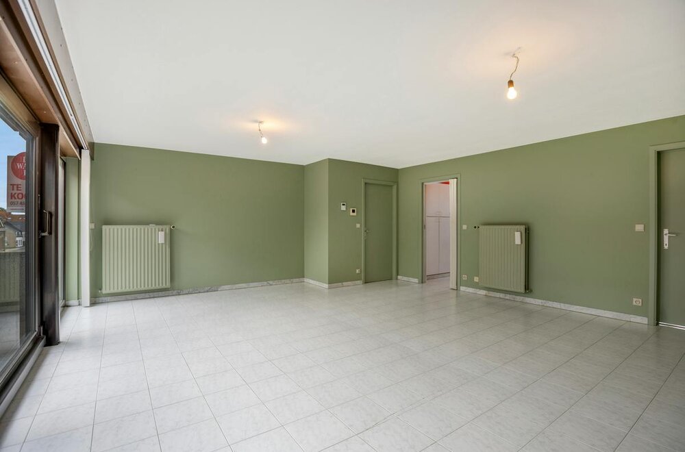 instapklaar-2-kamerappartement-in-hartje-poperinge007.jpg