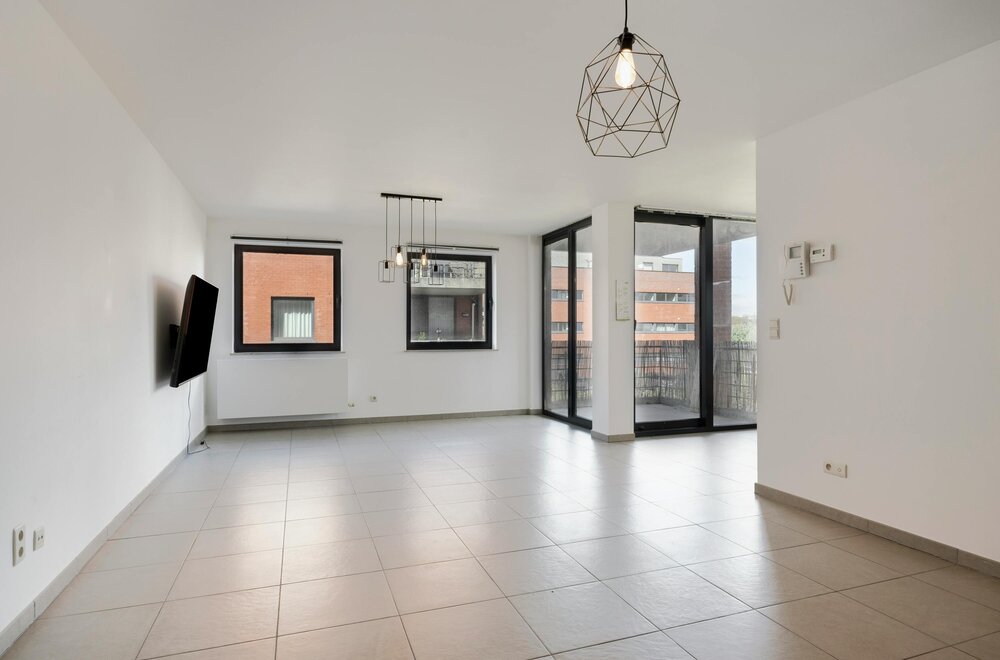 centraal-gelegen-2-slaapkamerappartement-met-terras-te-hasselt002.jpg