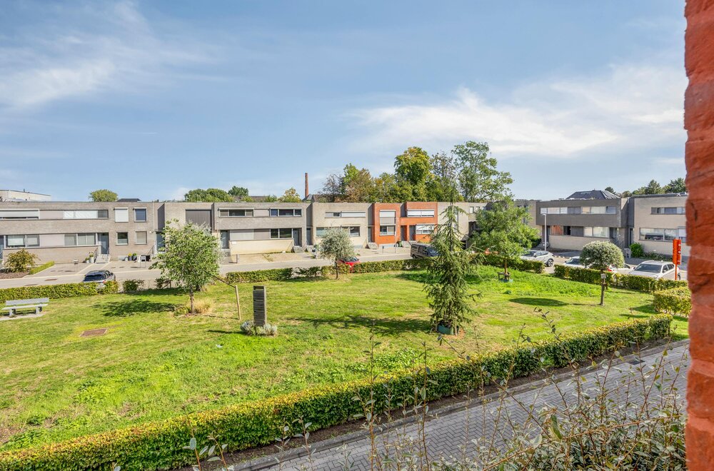 centraal-gelegen-2-slaapkamerappartement-met-terras-te-hasselt008.jpg