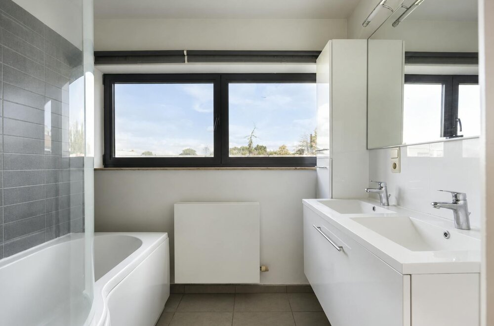 centraal-gelegen-2-slaapkamerappartement-met-terras-te-hasselt014.jpg