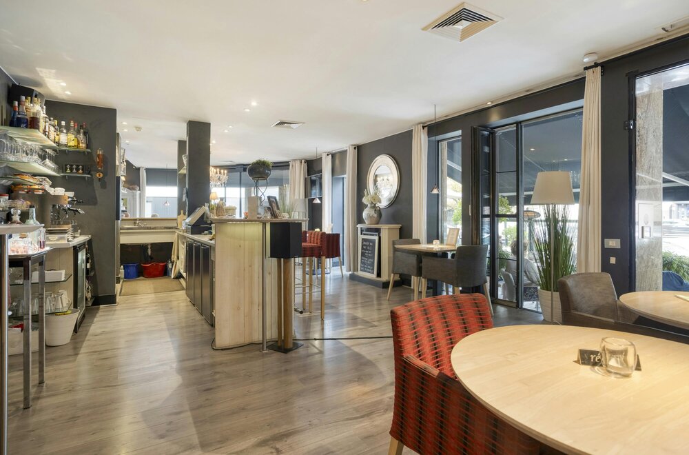horecapand-te-koop-in-izegem-roeselaarsestraat010.jpg