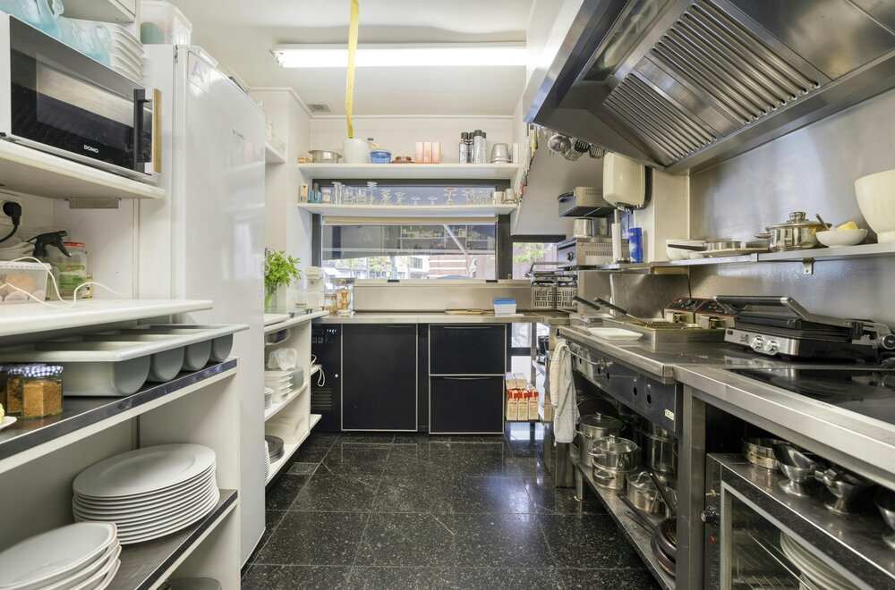 horecapand-te-koop-in-izegem-roeselaarsestraat011.jpg