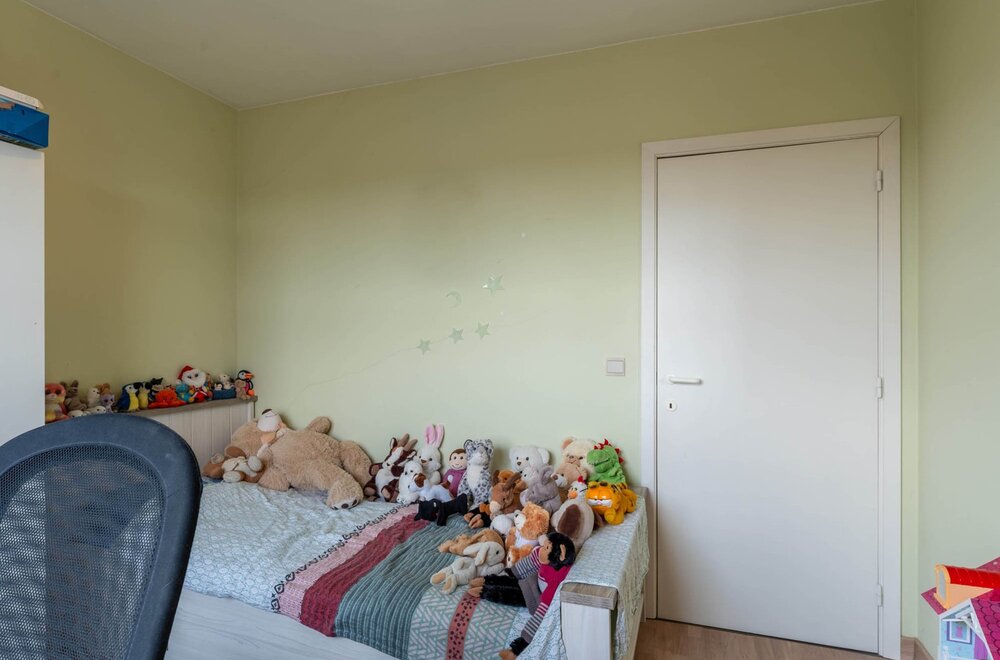 goed-gelegen-appartement-met-2-slaapkamers-een-terras-en-een-garagebox-te-kessel-lo-020.jpg