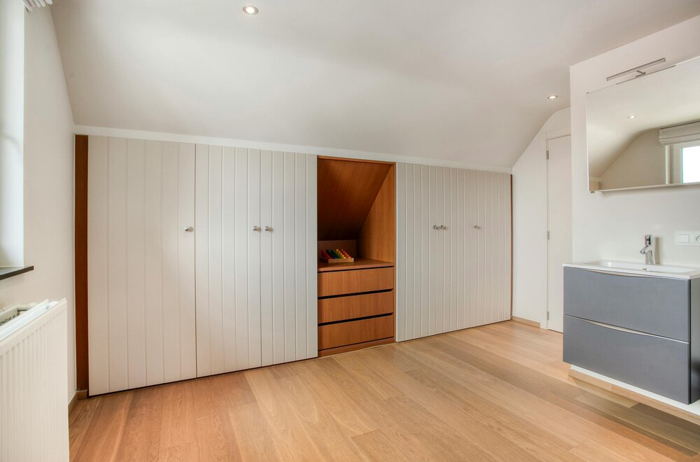 appartement-met-twee-slaapkamers-en-terras-te-koop-in-brugge012.jpg