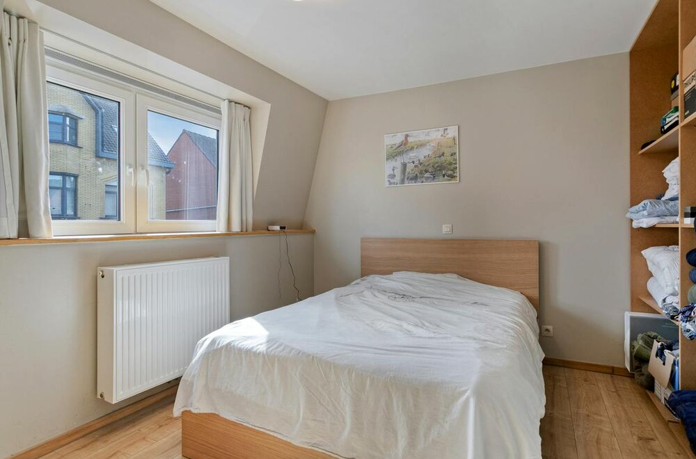 instapklaar-huis-te-koop-met-2-slaapkamers-in-de-ieperstraat-in-poperinge009.jpg