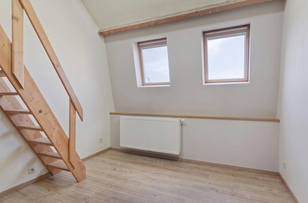 instapklaar-huis-te-koop-met-2-slaapkamers-in-de-ieperstraat-in-poperinge010.jpg