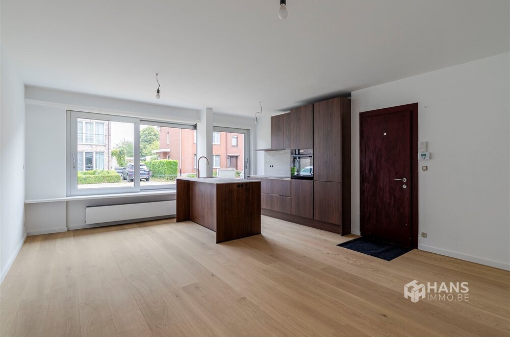 gerenoveerd-appartement-73m-met-2-slaapkamers-garage-en-tuin-in-boechout007.jpg