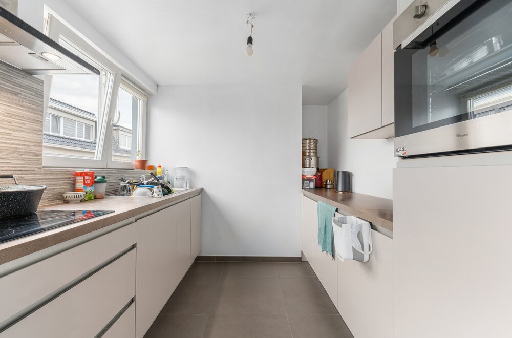 opbrengsteigendom-met-3-appartementen-aan-5-1-rendement006.jpg