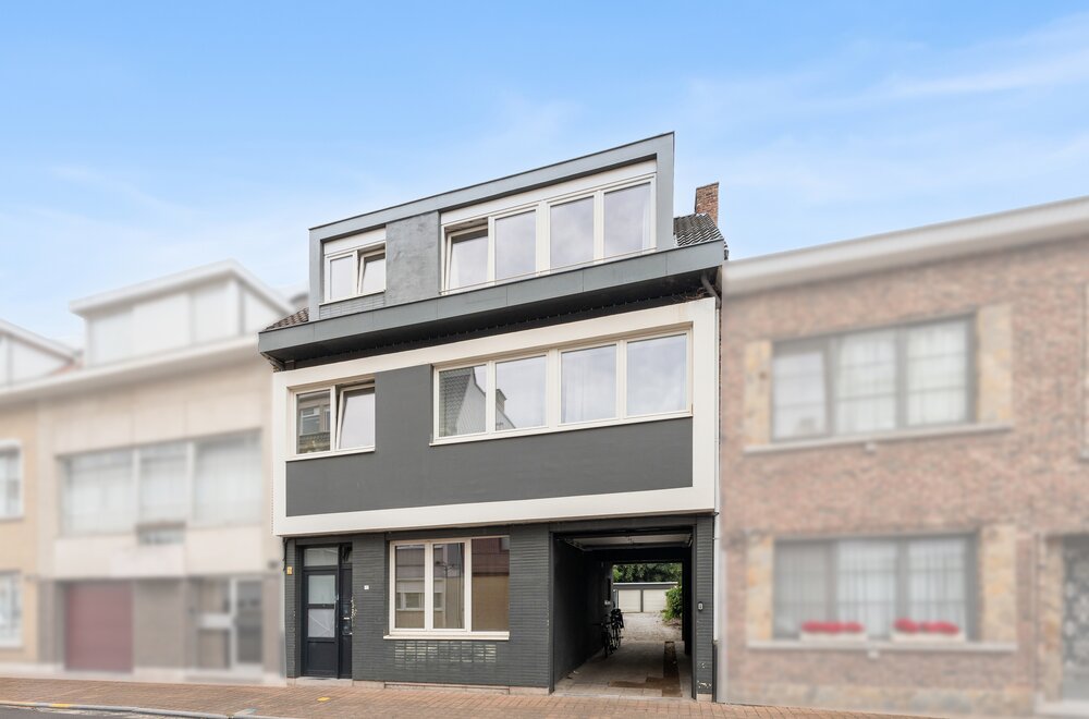 opbrengsteigendom-met-3-appartementen-aan-5-1-rendement021.jpg