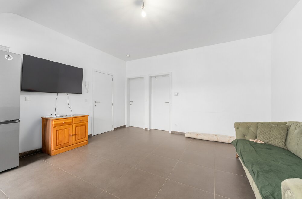 opbrengsteigendom-met-3-appartementen-aan-5-1-rendement004.jpg