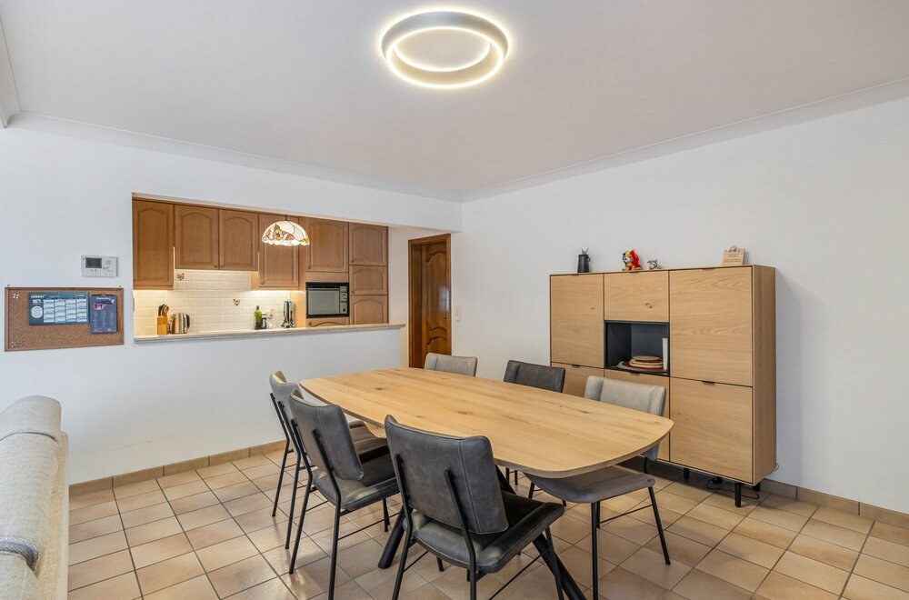 instapklaar-2slpk-appartement-centrum-herent-111m-grote-garage-en-grote-kelder005.jpg