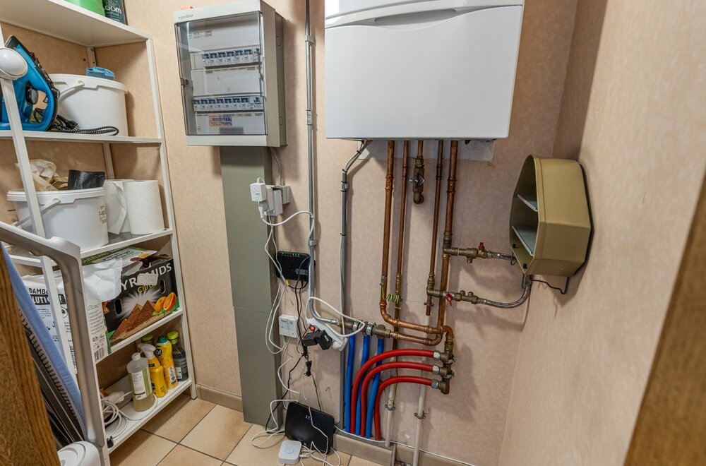 instapklaar-2slpk-appartement-centrum-herent-111m-grote-garage-en-grote-kelder015.jpg