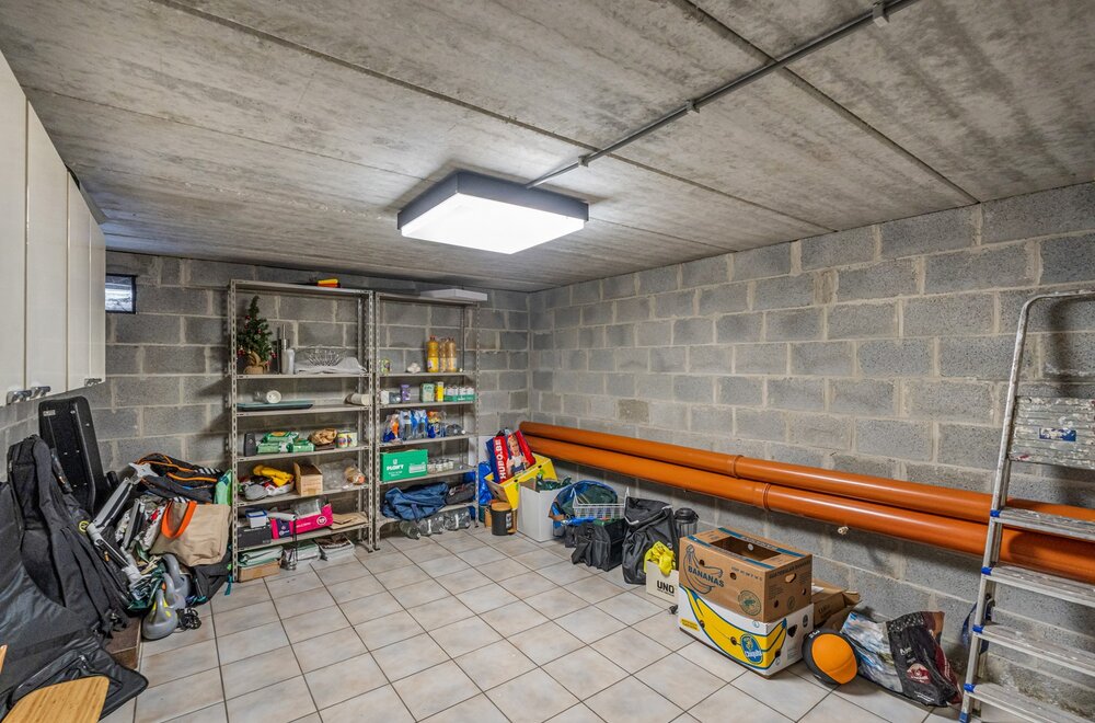 instapklaar-2slpk-appartement-centrum-herent-111m-grote-garage-en-grote-kelder024.jpg
