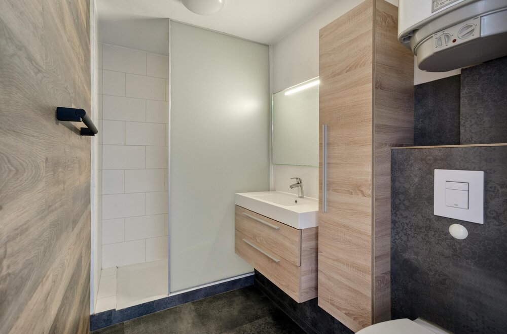 gezellig-appartement-met-autostaanplaats-te-koop-te-merksem011.jpg