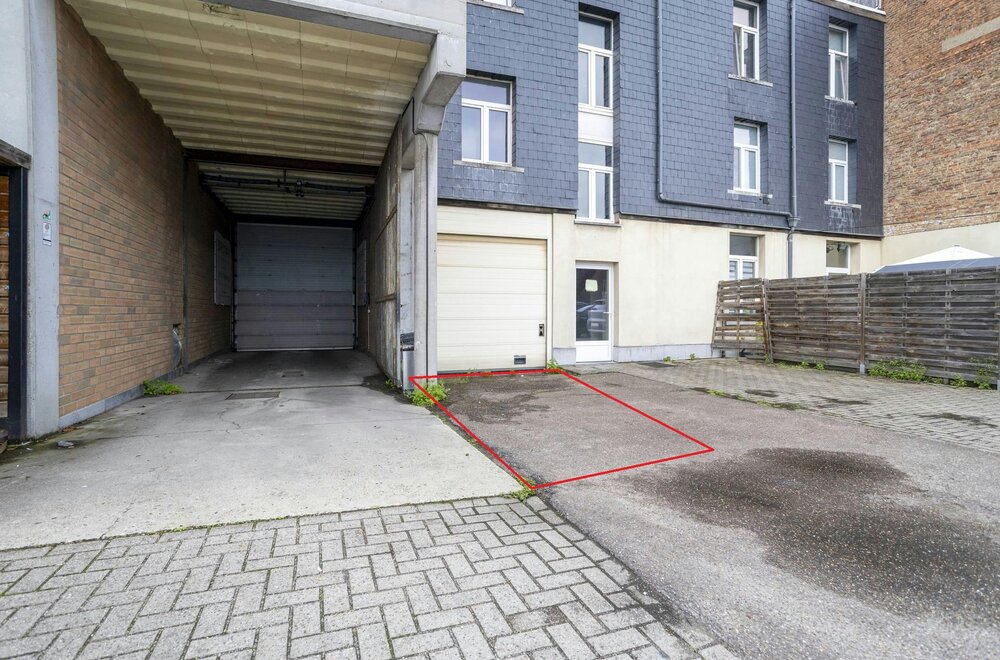 gezellig-appartement-met-autostaanplaats-te-koop-te-merksem015.jpg