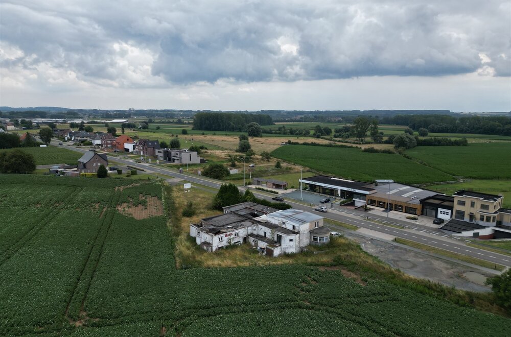 strategisch-gelegen-handelspand-met-woonst-te-voorde-met-een-grondoppervlakte-van-2172m-012.jpg