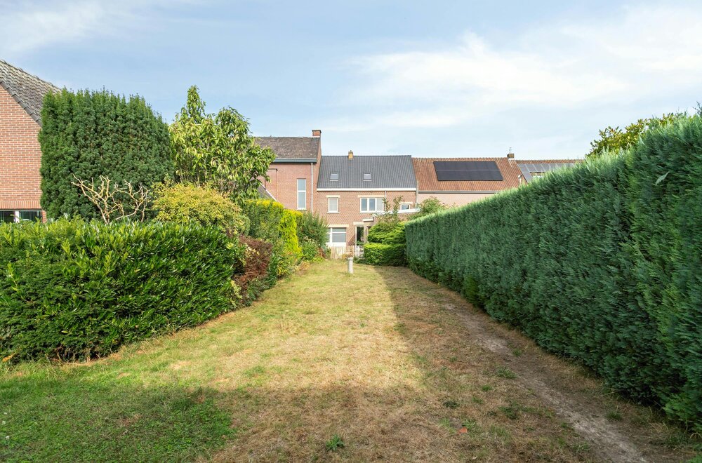 gerenoveerde-burgerwoning-te-koop-in-velzeke-zottegem-002.jpg
