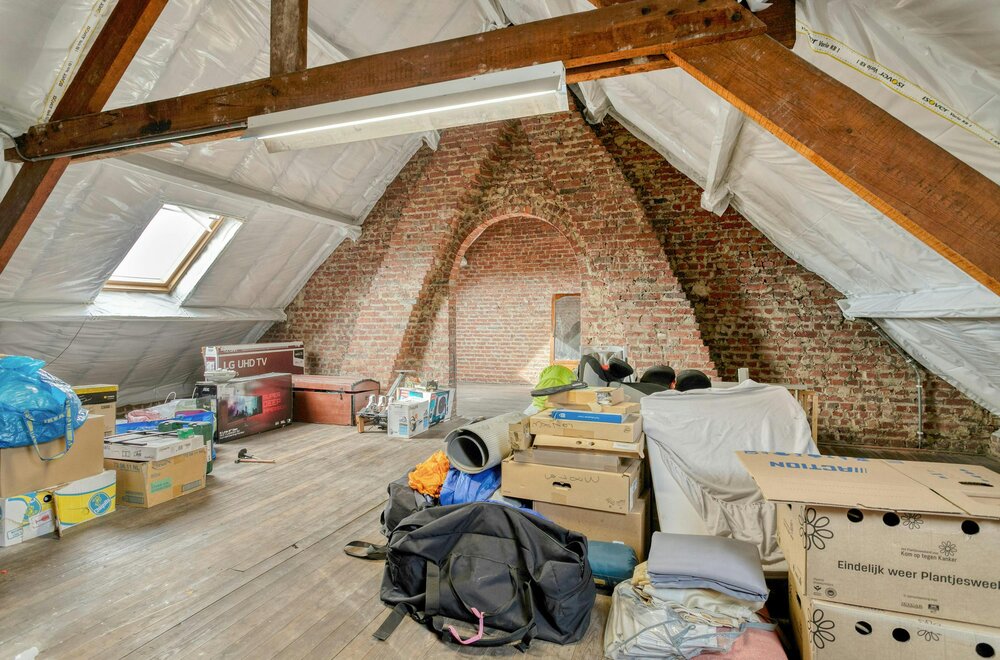 gerenoveerde-burgerwoning-te-koop-in-velzeke-zottegem-015.jpg