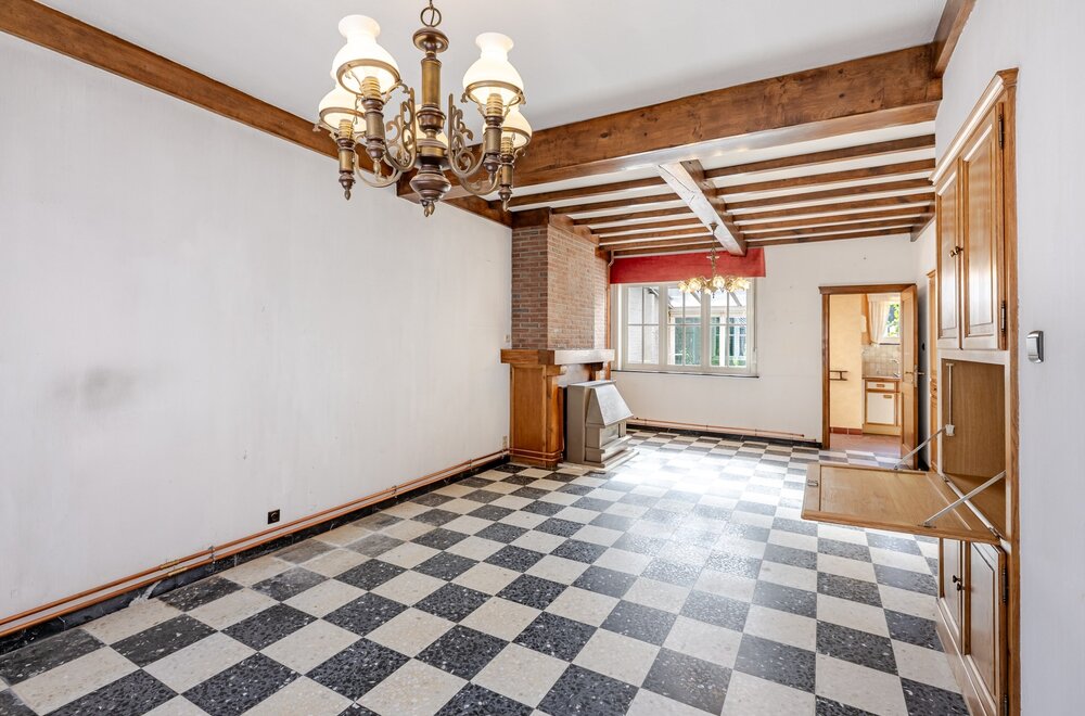 te-renoveren-woning-met-3-slks-en-zuidgerichte-tuin004.jpg