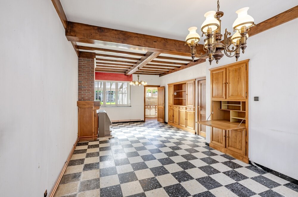 te-renoveren-woning-met-3-slks-en-zuidgerichte-tuin005.jpg
