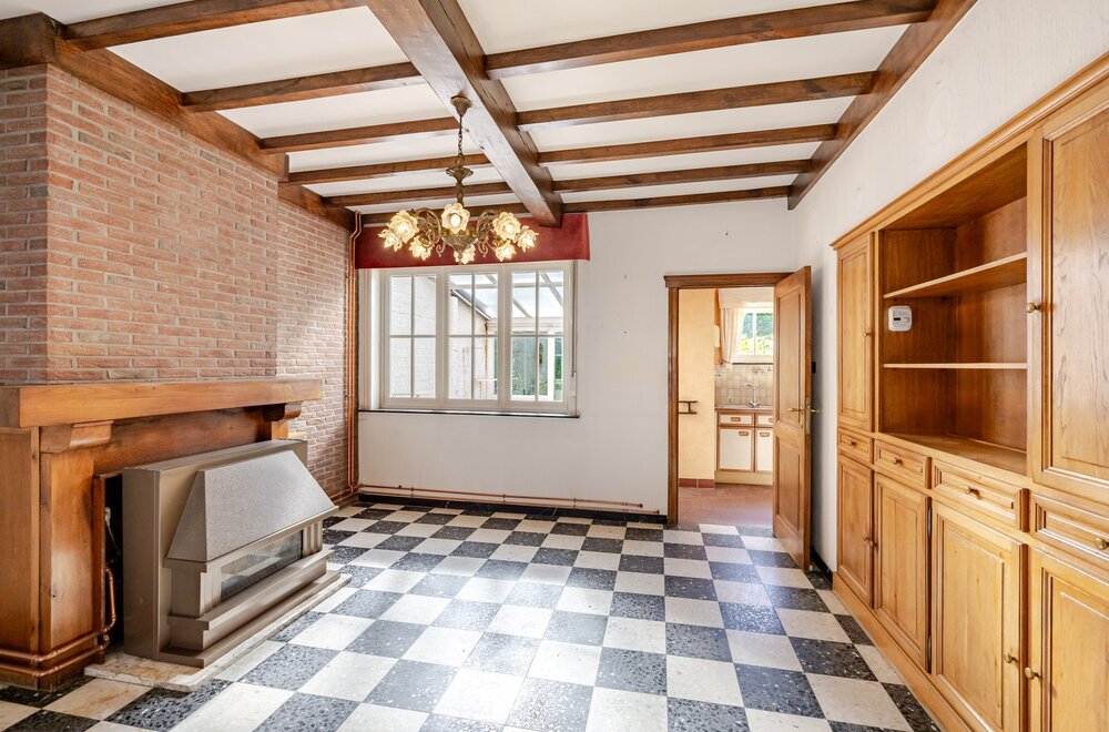te-renoveren-woning-met-3-slks-en-zuidgerichte-tuin006.jpg