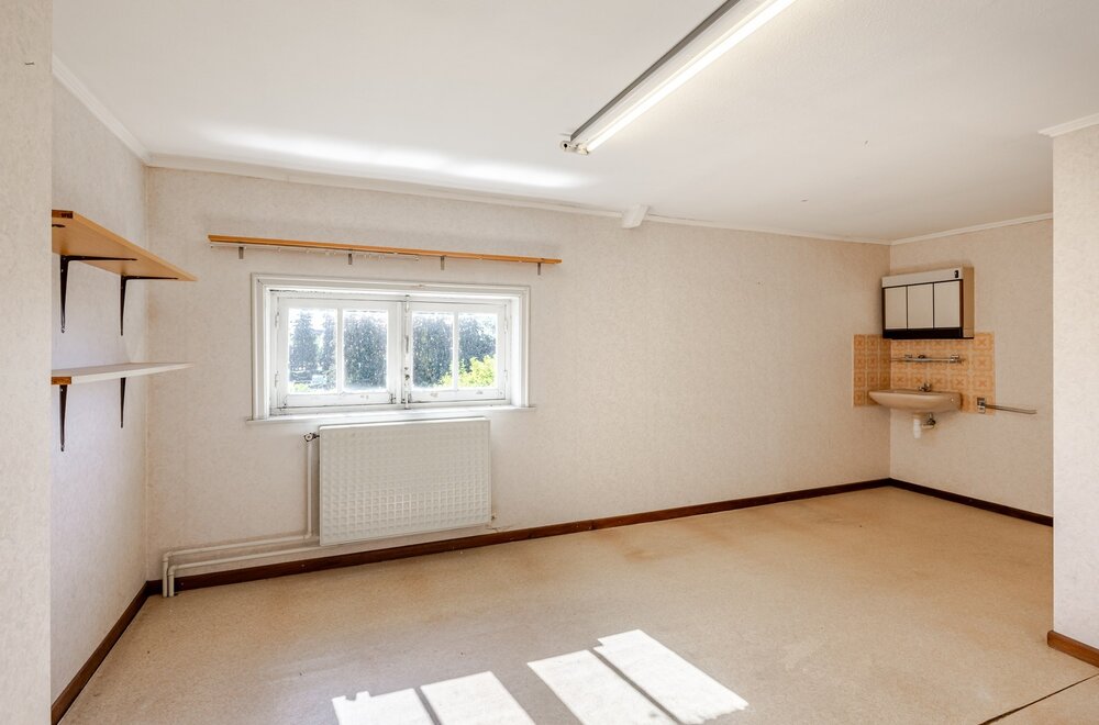 te-renoveren-woning-met-3-slks-en-zuidgerichte-tuin023.jpg