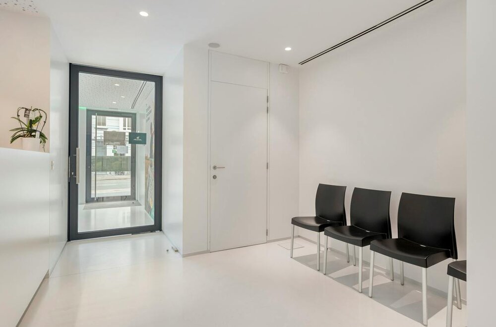 verhuurde-opbrengsteigendom-met-handelsruimte-en-duplex-005.jpg