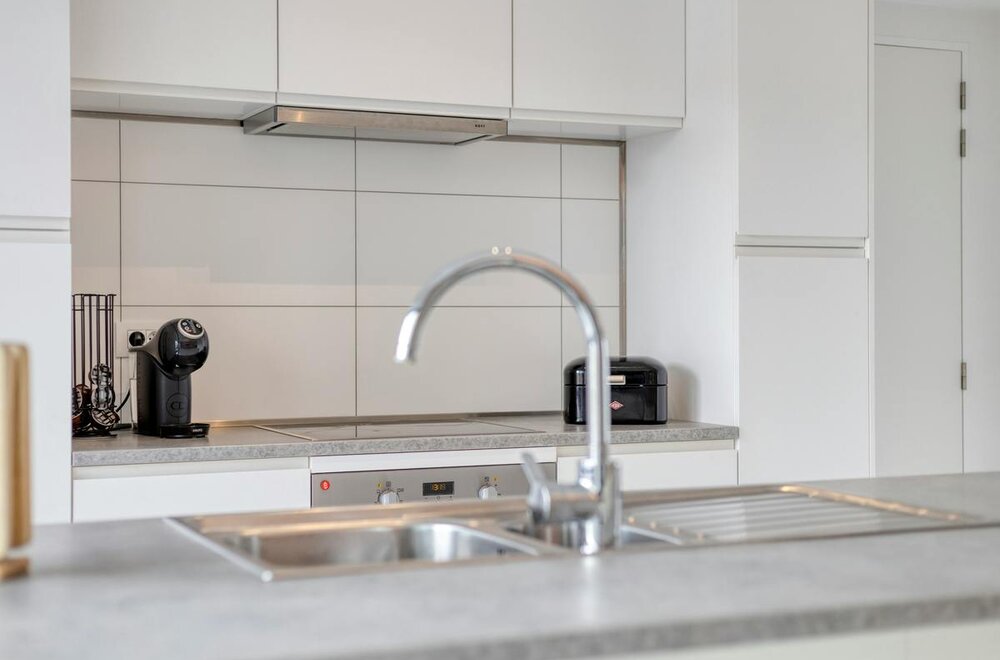 verhuurde-opbrengsteigendom-met-handelsruimte-en-duplex-016.jpg