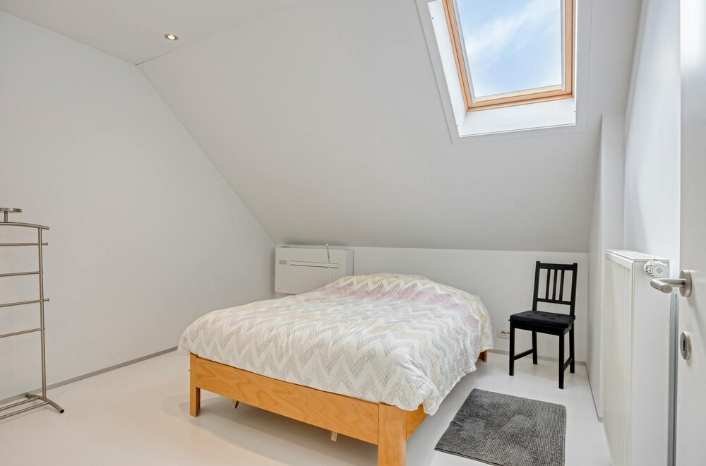verhuurde-opbrengsteigendom-met-handelsruimte-en-duplex-017.jpg