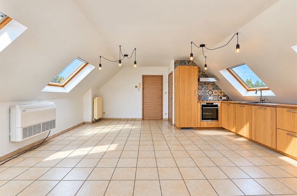 modern-en-instapklaar-dakappartement-met-2-slaapkamers-in-baasrode005.jpg