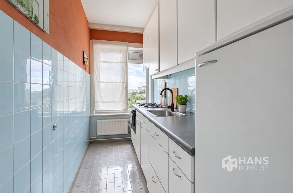lichtrijk-appartement-58-m-met-2-slaapkamers-en-terras-9-m-in-berchem005.jpg