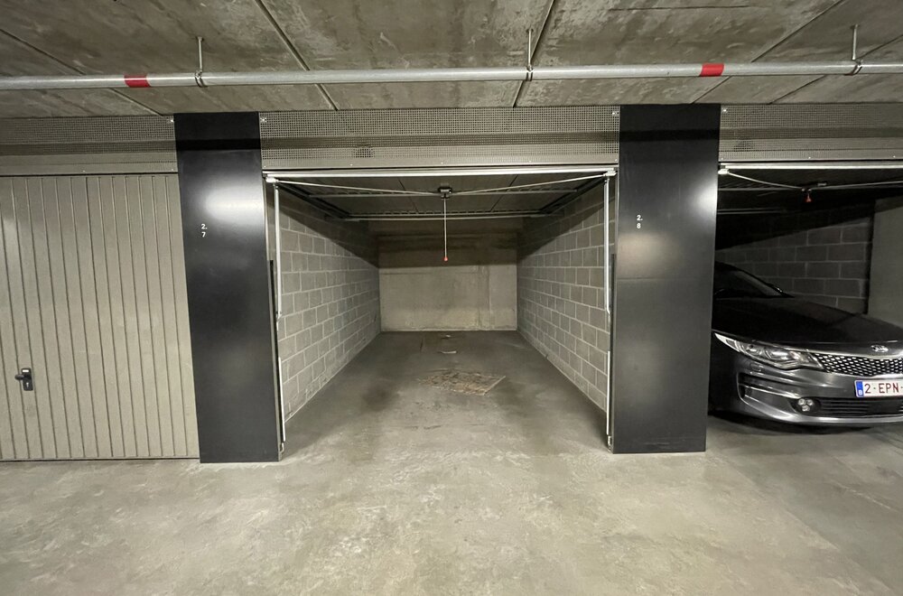garagebox-te-vrijdagsmarkt-61002.jpg