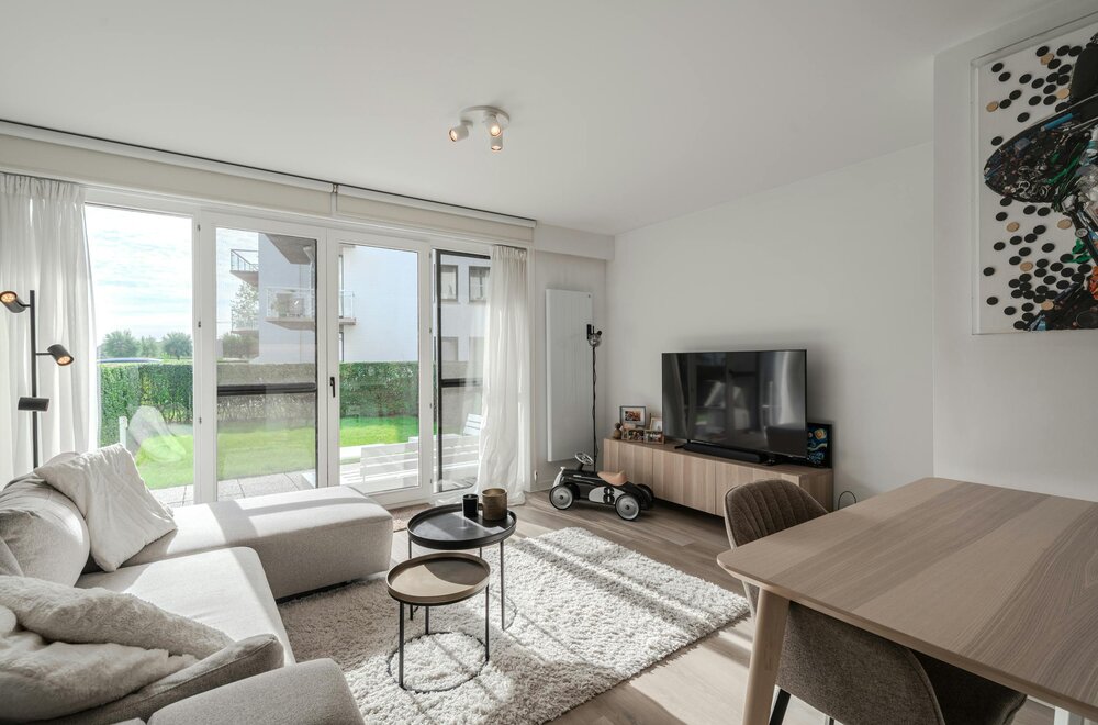 prachtig-gerenoveerd-appartement-te-koop-op-rustig-domein-002.jpg