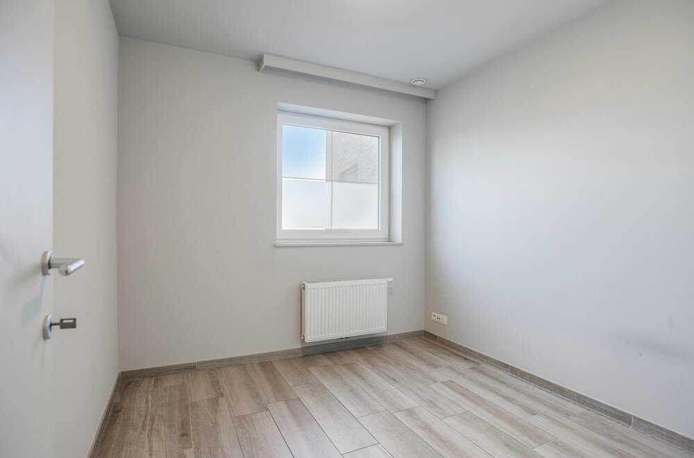instapklaar-appartement-met-2-slaapkamers-in-centrum-oostkamp006.jpg