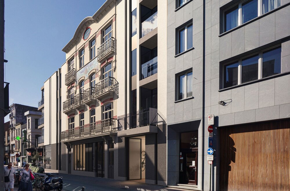 klassevol-en-ruim-appartement-in-beschermd-monument004.jpg