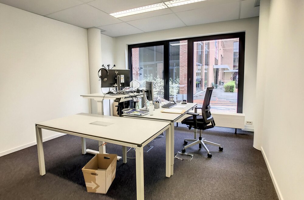 verhuurd-kantoor-met-rendement-van-ca-6-7-in-roeselare007.jpg