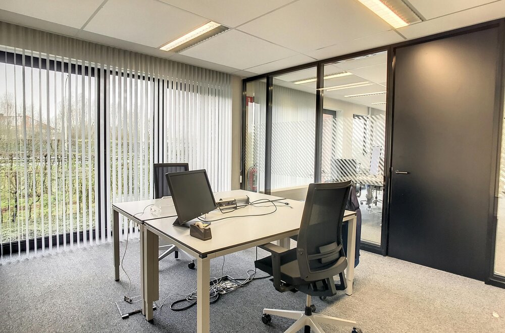 verhuurd-kantoor-met-rendement-van-ca-6-7-in-roeselare010.jpg