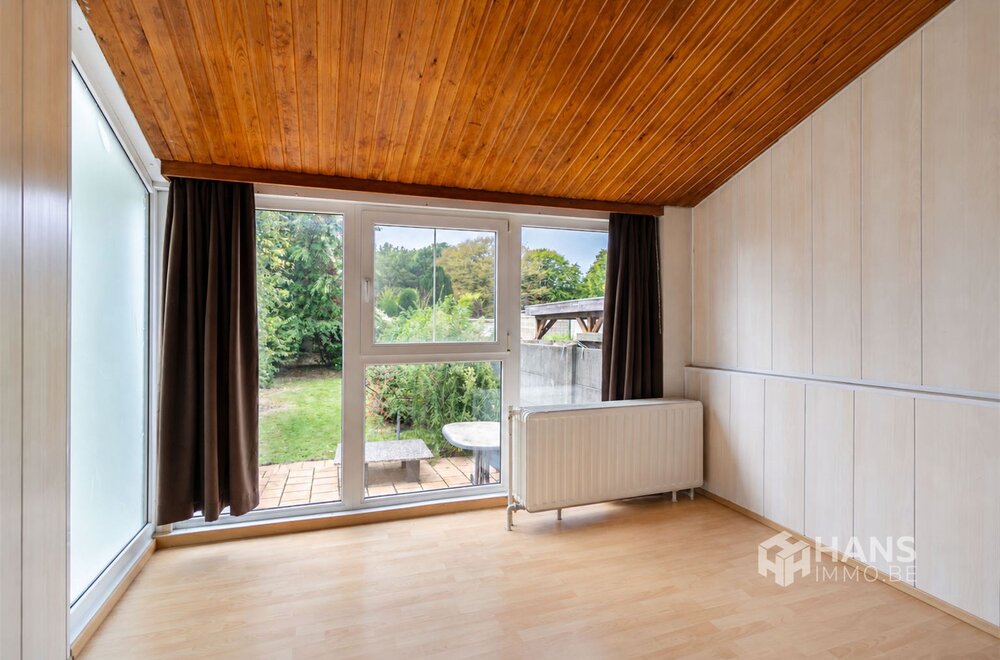 ruim-gelijkvloersappartement-113-m-met-2-slaapkamers-garage-en-tuin-210-m-in-merksem-011.jpg
