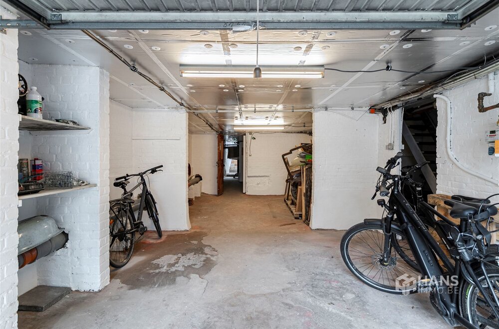ruim-gelijkvloersappartement-113-m-met-2-slaapkamers-garage-en-tuin-210-m-in-merksem-017.jpg