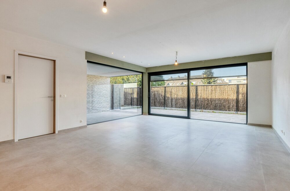 nieuwbouwappartement-met-3-kamers-te-koop-in-waregem002.jpg