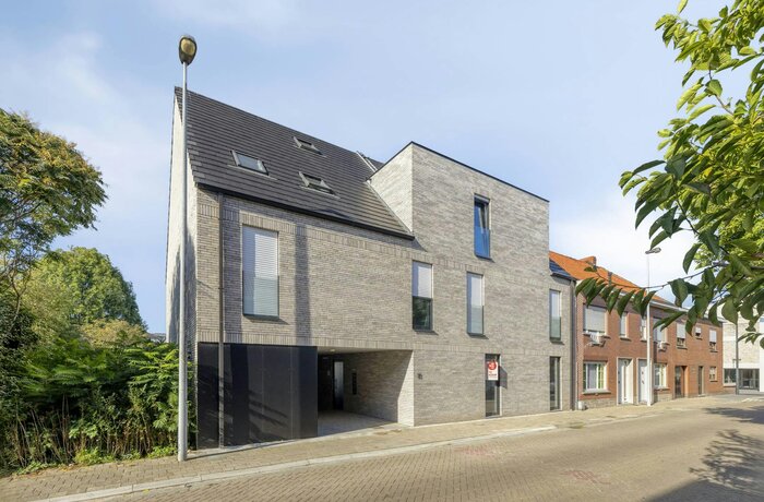 8790 Waregem