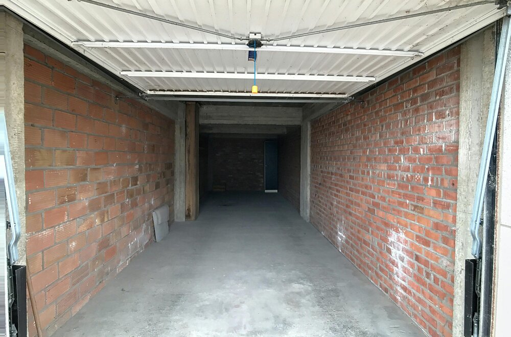 uitzonderlijk-dubbele-garagebox-te-koop-te-westende-003.jpg