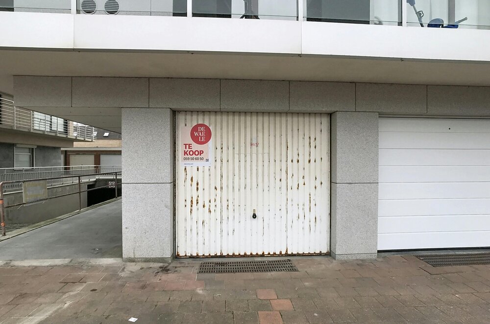 uitzonderlijk-dubbele-garagebox-te-koop-te-westende-006.jpg