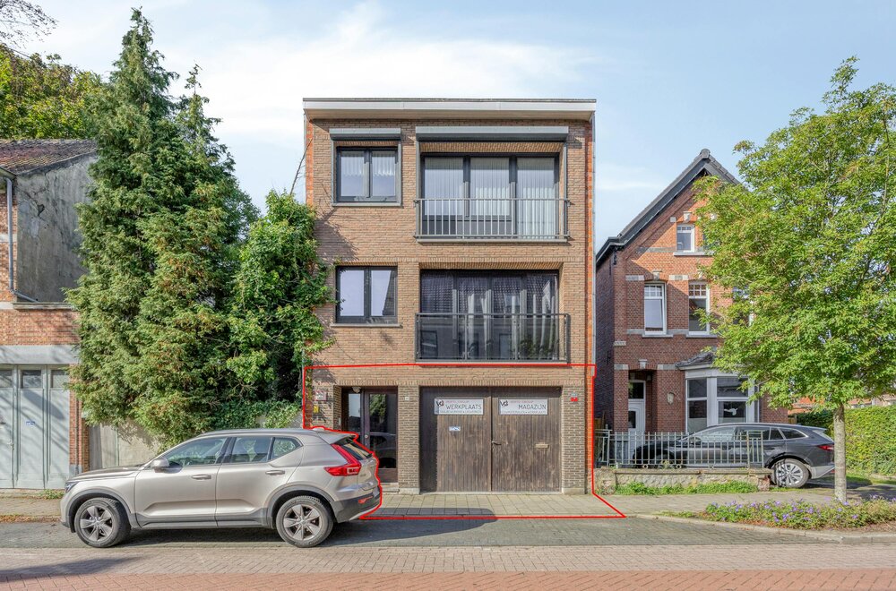 magazijn-met-tuin-te-koop-in-hemiksem001.jpg